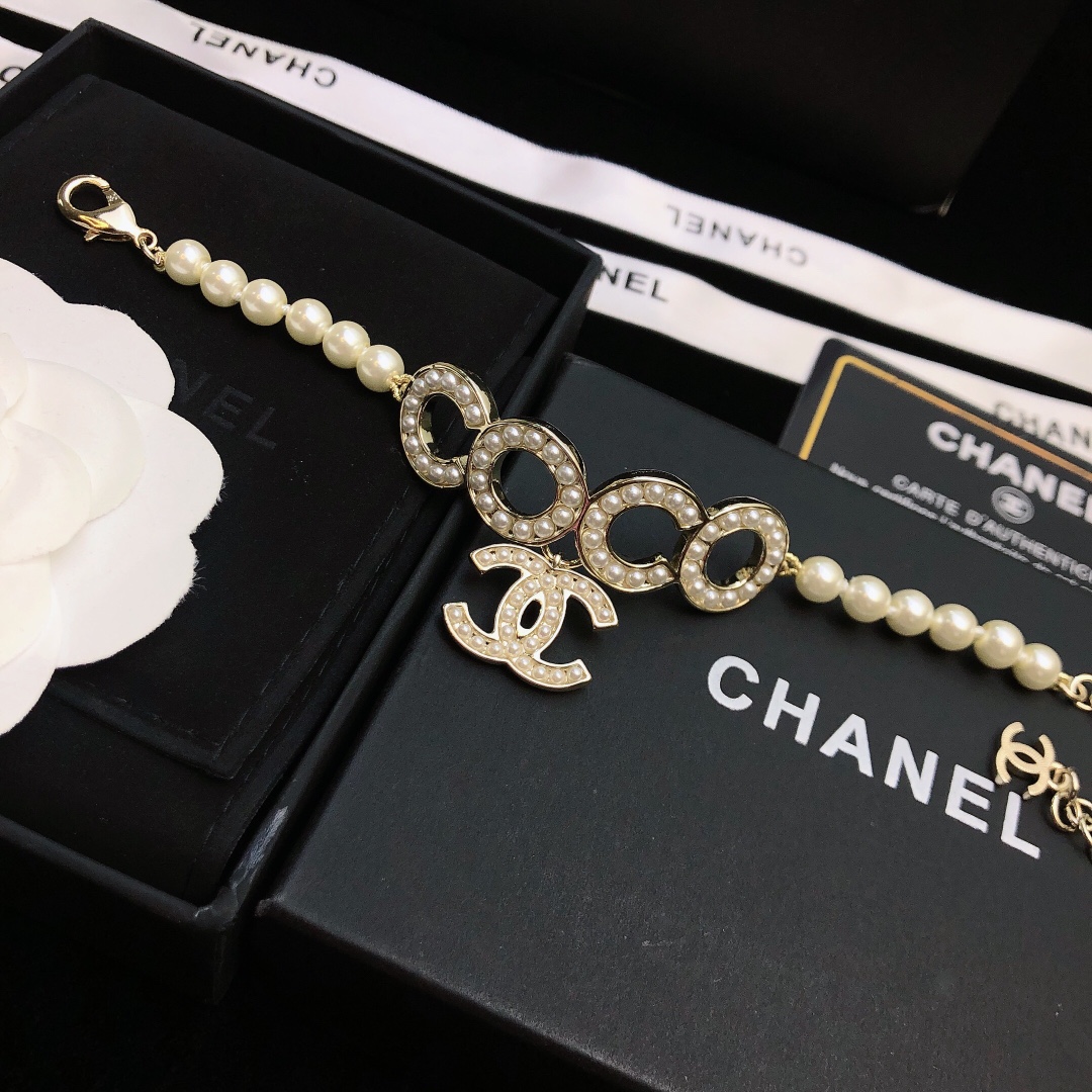 Chanel Bracelet - Dealiax